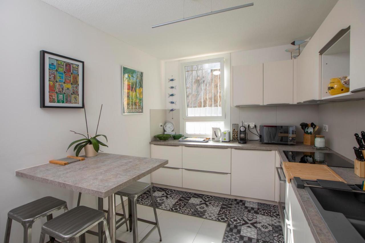 T3 Traversant Standing Garage Et Piscine Exterieure Gratuits * Sete