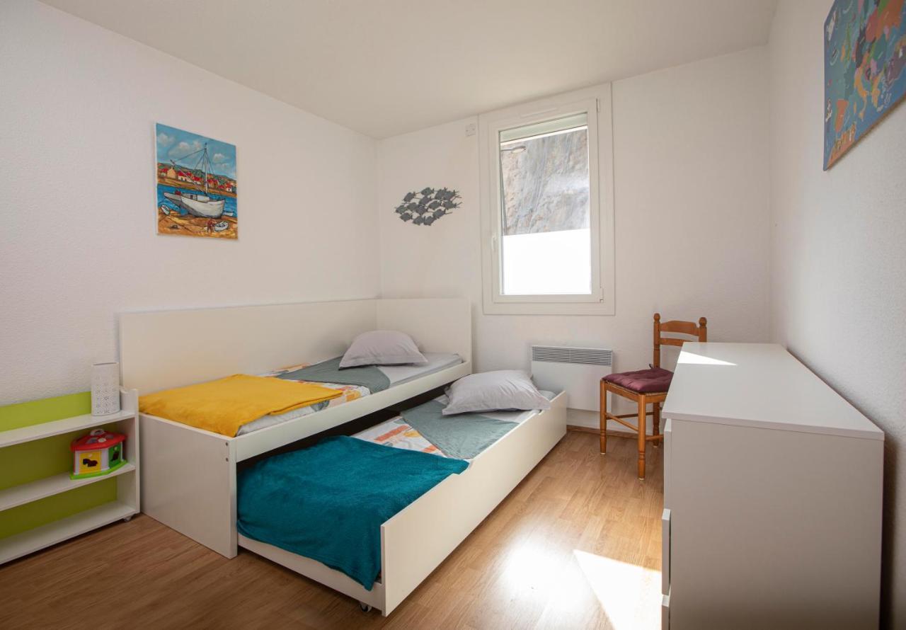 Apartment T3 Traversant Standing Garage Et Piscine Exterieure Gratuits Sete