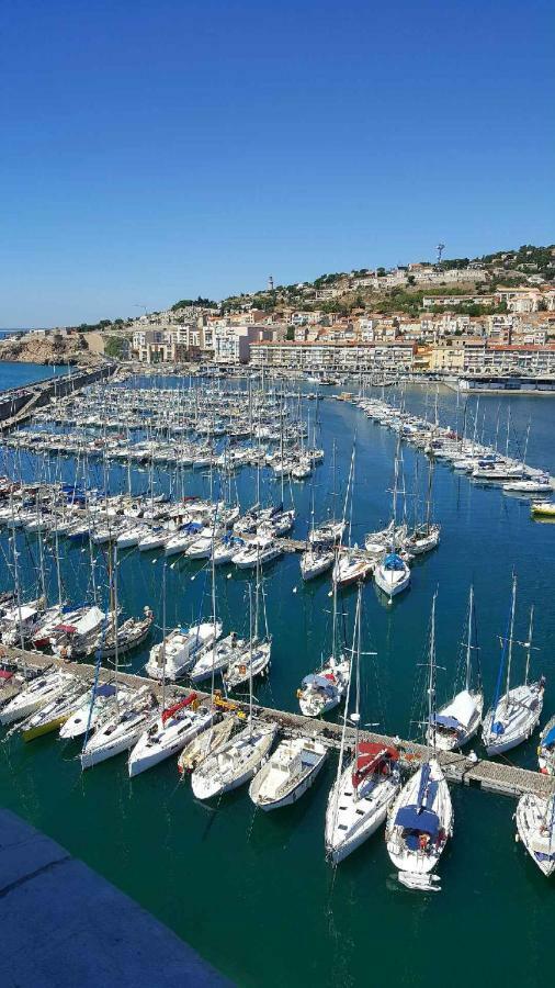 Apartment T3 Traversant Standing Garage Et Piscine Exterieure Gratuits *